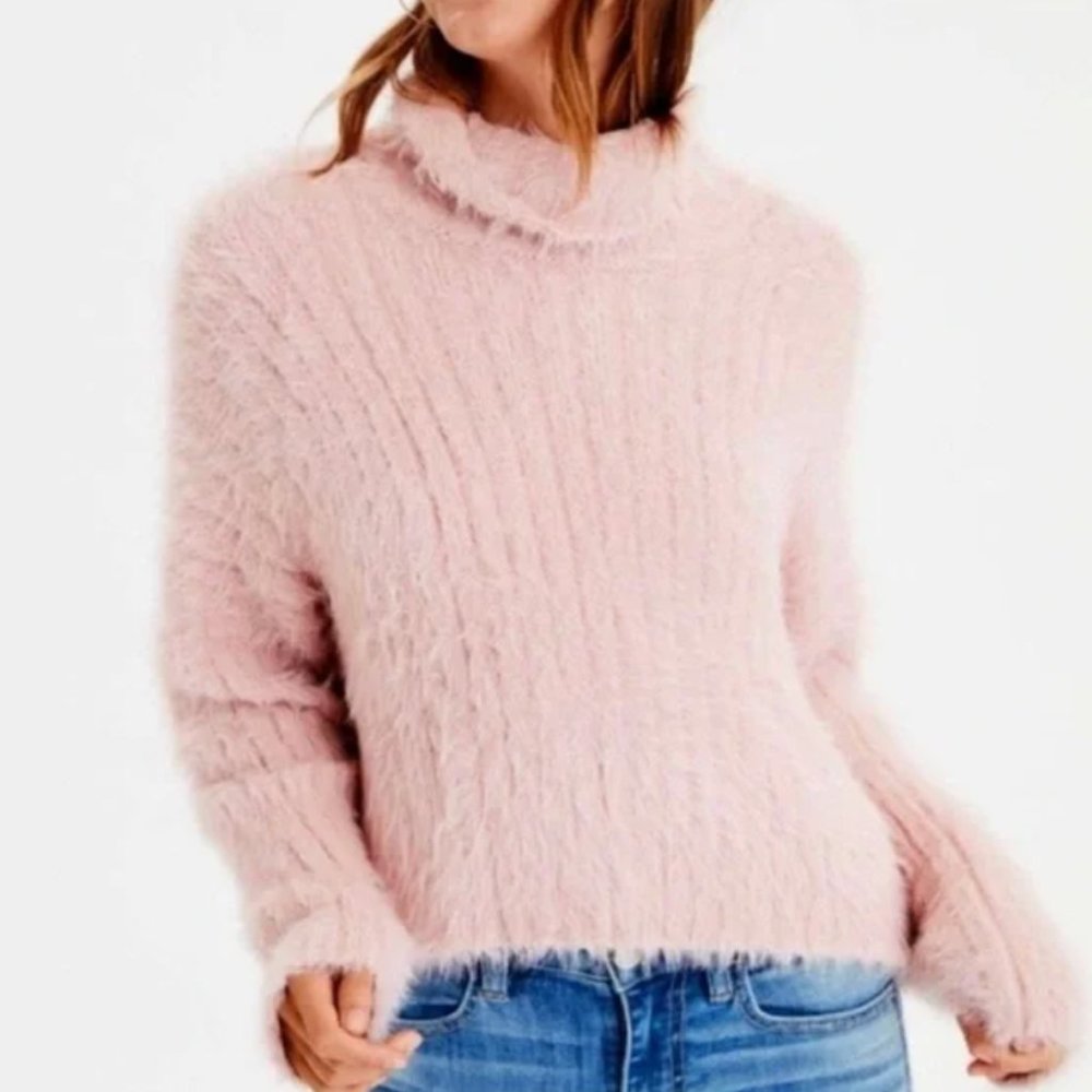 American Eagle Eyelash Turtleneck Sweater - Blush Size L